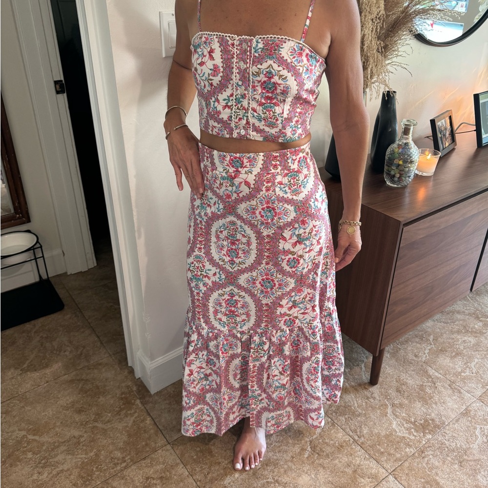 dRA Los Angeles skirt set. Perfect for a brunch. Worn once